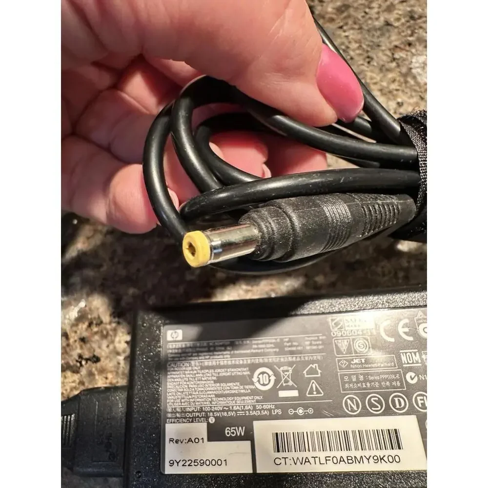 Genuine HP 65W AC Adapter 18.5V 3.5A PPP009L-E 534092-001 N17908 N193 Original